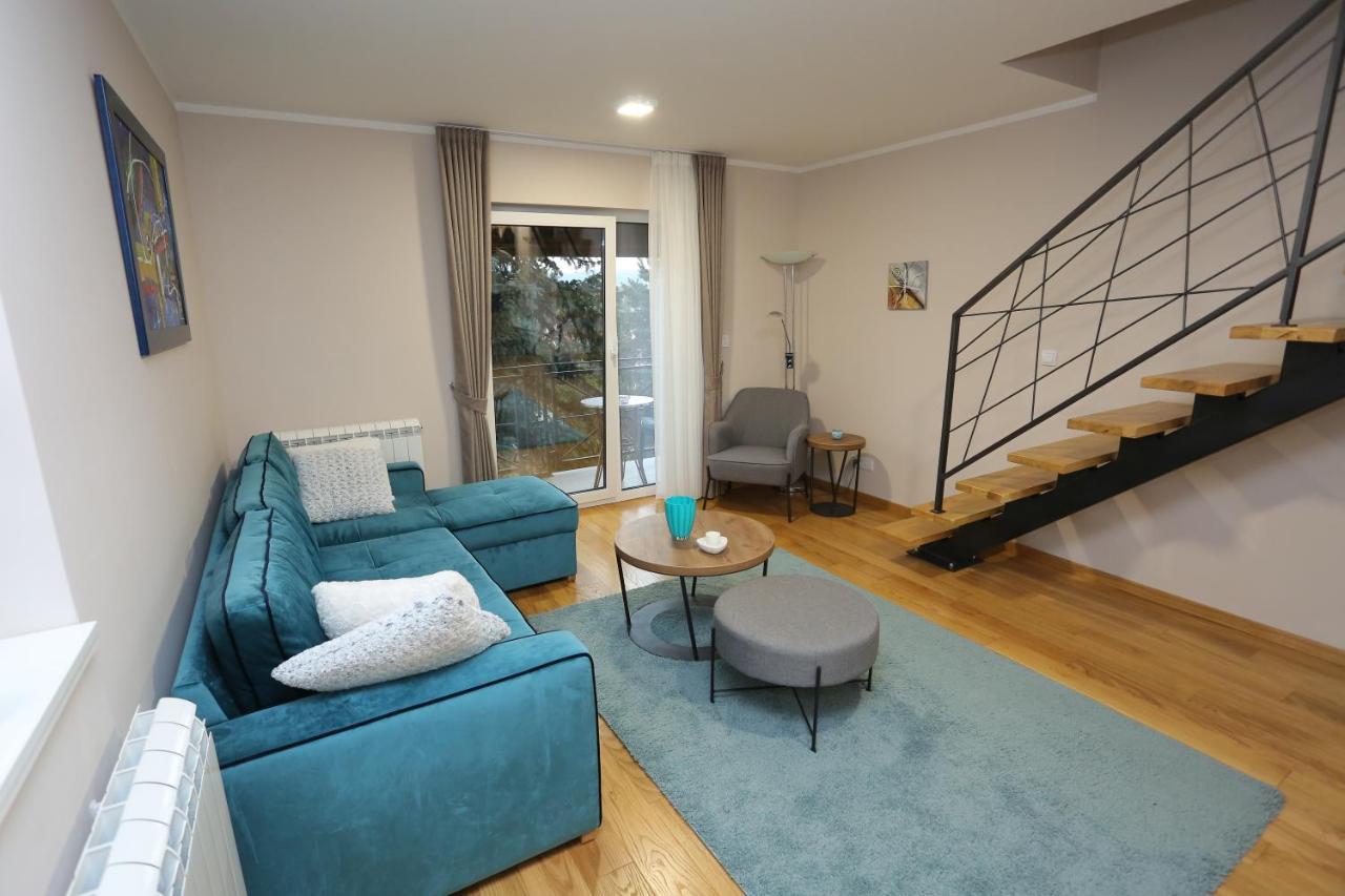 Mipet Apartmani ซลาตีบอร์ ภายนอก รูปภาพ