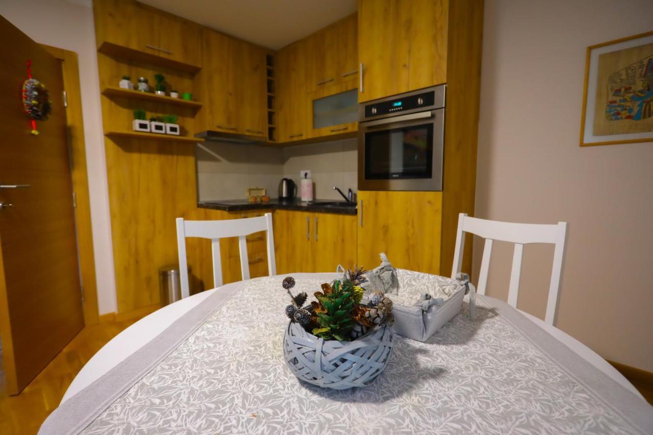 Mipet Apartmani ซลาตีบอร์ ภายนอก รูปภาพ