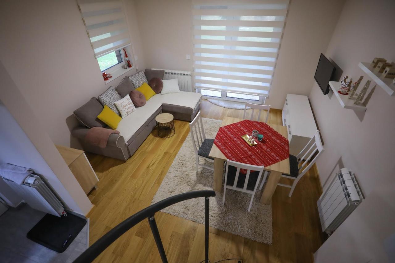 Mipet Apartmani ซลาตีบอร์ ภายนอก รูปภาพ